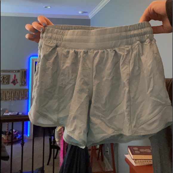 COPY - Lululemon Athletica Hotty Hot Short 4” Haz… - Picture 4 of 6